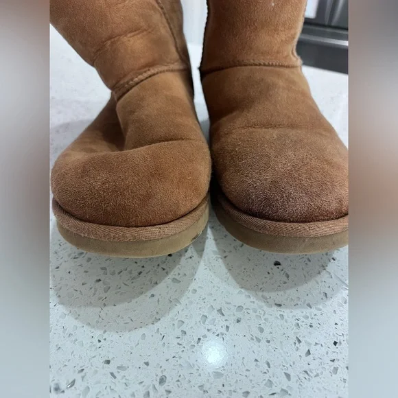 Uggs Classic II Sz women’s 9 Brown Yan Suede Shearling Boots VGUC - Picture 7 of 13